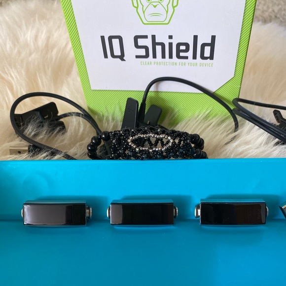 🌟THREE FITBIT ALTA TRACKERS WITH STUNNING COLLECTION🌟